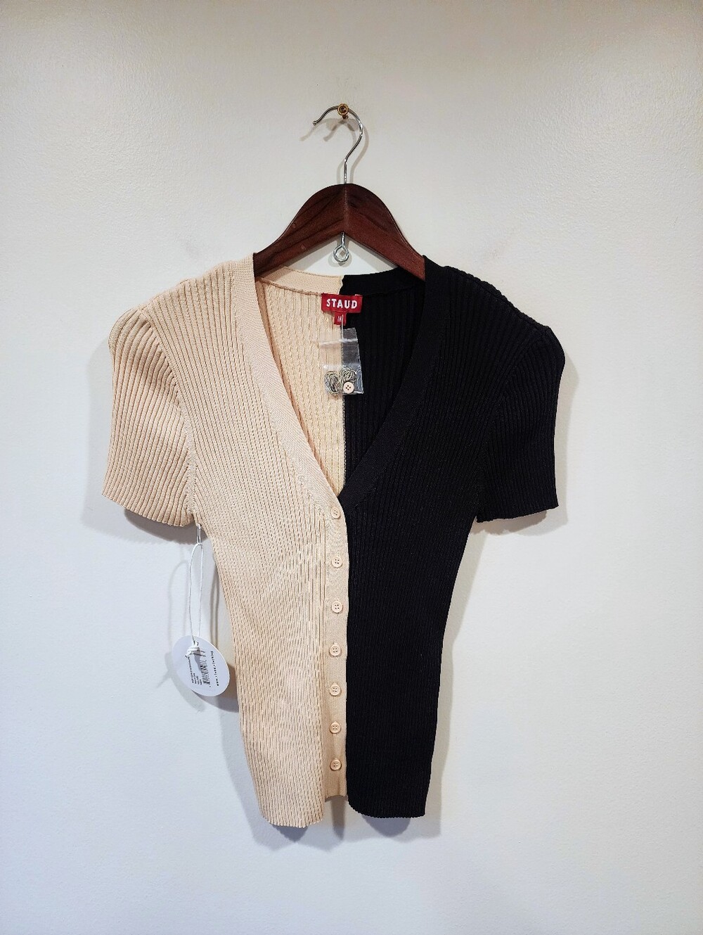 NWT Staud Short Sleeved Cargo Sweater In Buff & Black - Picture 5 of 9